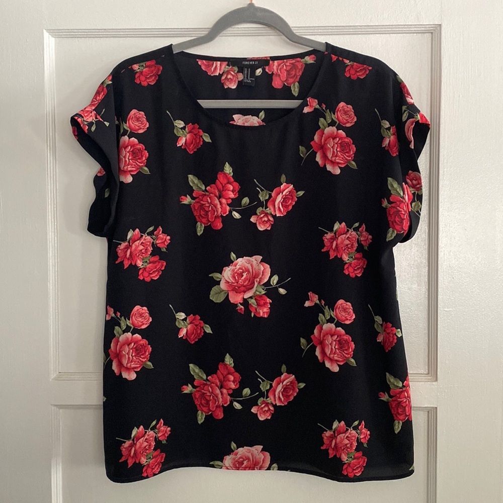 Forever 21 Women’s Blouse Size M